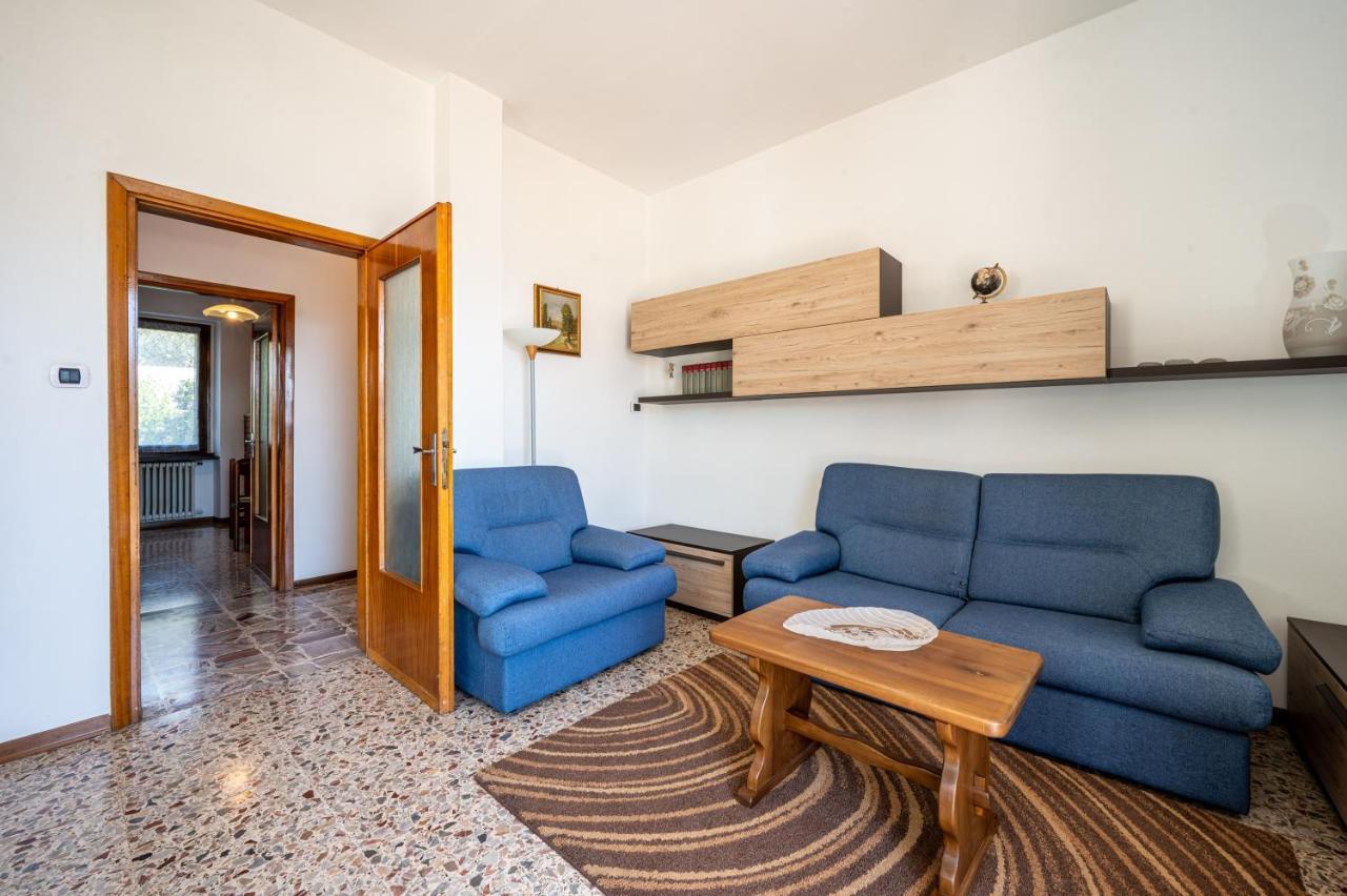 Lake View Apartment With Balcony And Parking - Larihome A25 Gera Lario Bagian luar foto