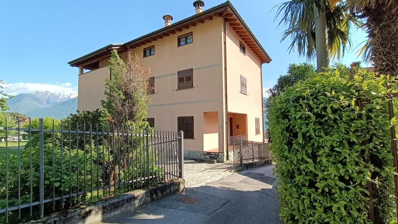 Lake View Apartment With Balcony And Parking - Larihome A25 Gera Lario Bagian luar foto